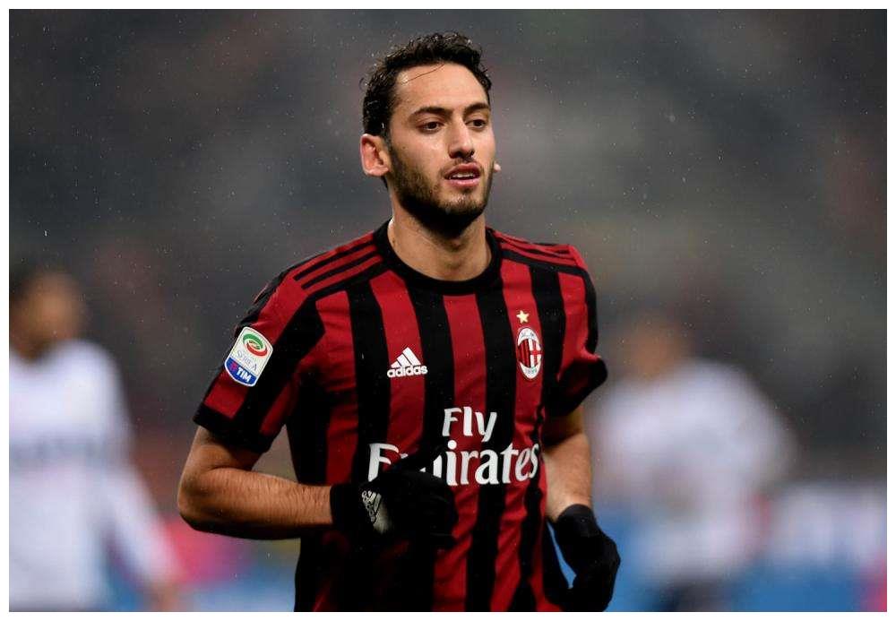 包含今晨突围战来临,拉齐奥围绕社区盾豪取连胜,目标明确,心理建设被强调的词条 包含今晨突围战来临,拉齐奥围绕社区盾豪取连胜,目标明确,心理建设被强调的词条